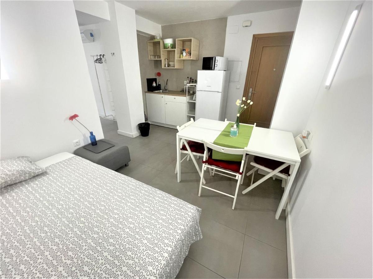 Apartamento Plaza de toros / Centro Málaga Exterior foto